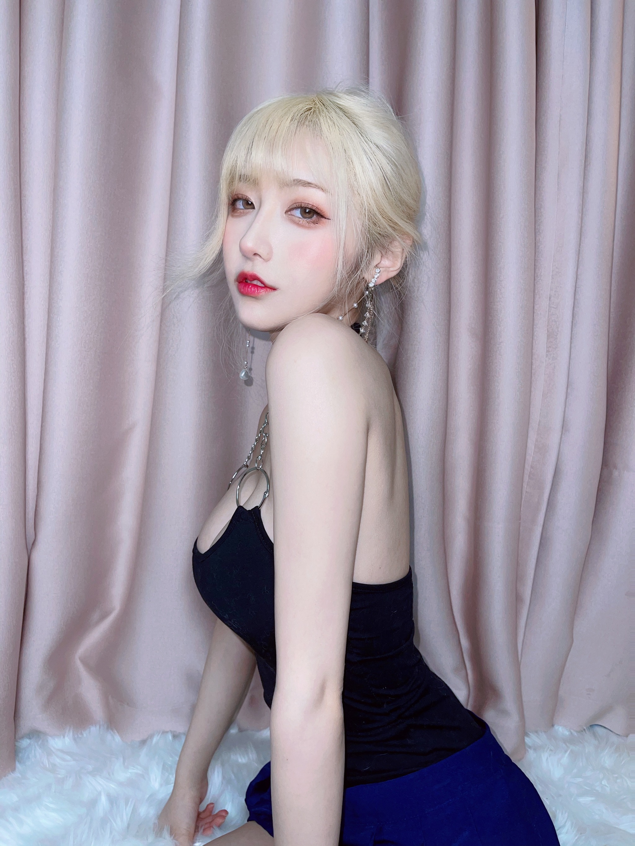 啾小妍Deer - NO.003 金发芭比[40P]-XikXak